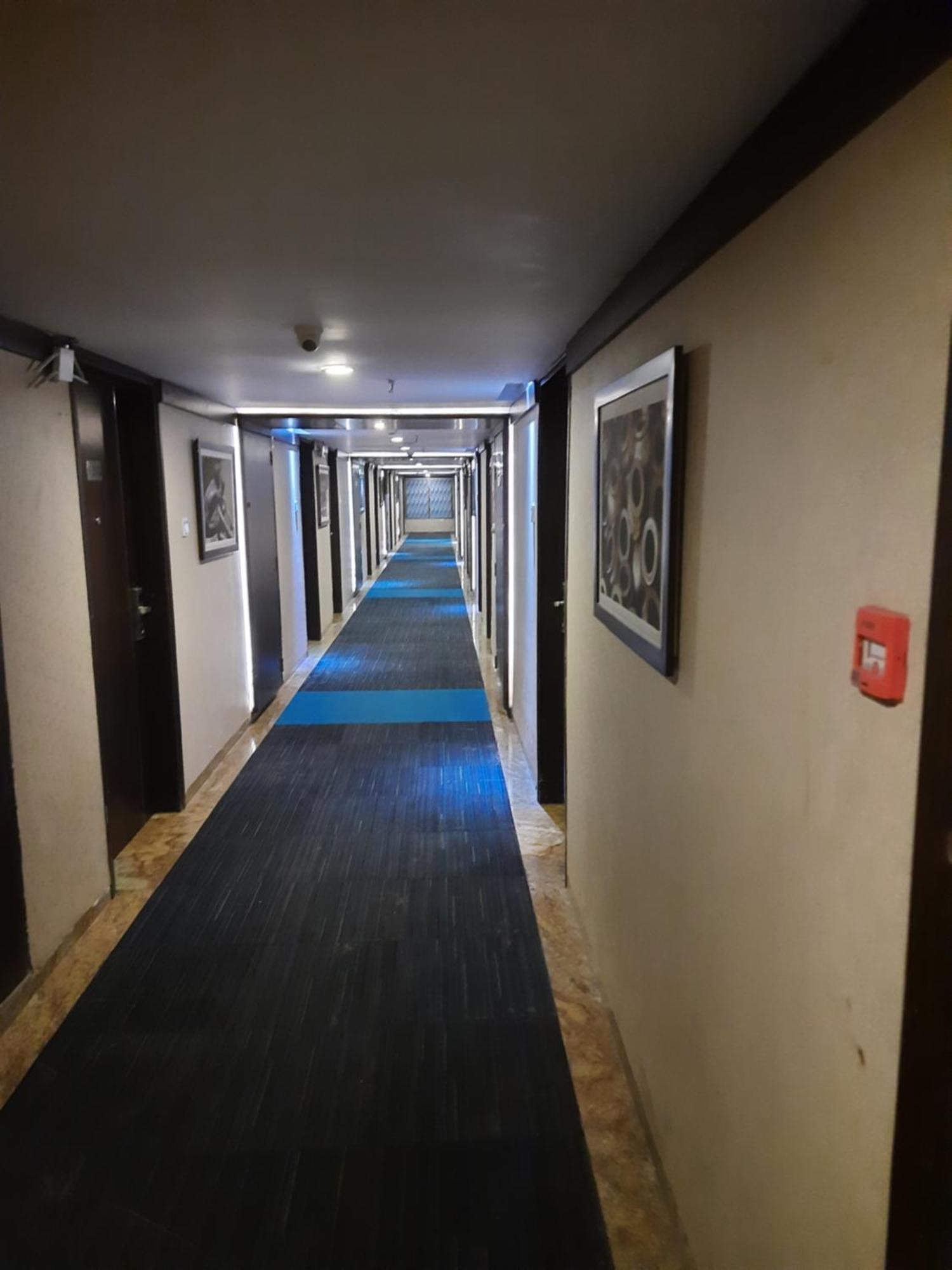 Hotel Lxia Hinjewadi - Indian Nationals Only Pimpri-Chinchwad Luaran gambar