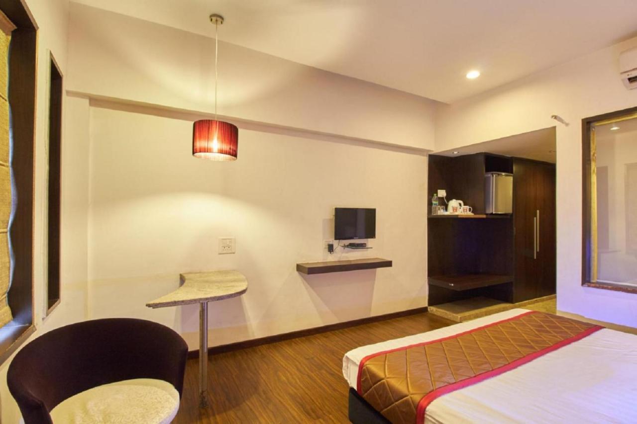 Hotel Lxia Hinjewadi - Indian Nationals Only Pimpri-Chinchwad Luaran gambar