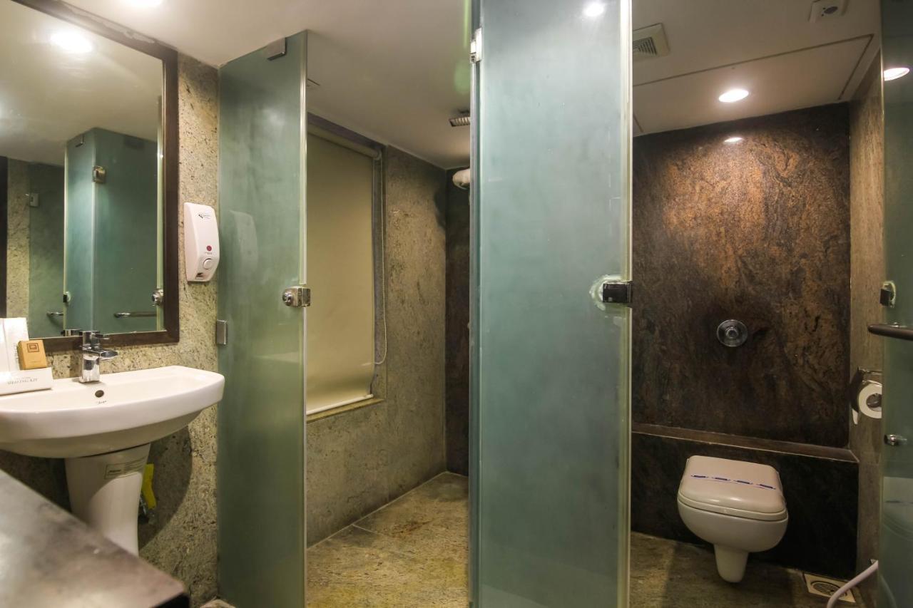 Hotel Lxia Hinjewadi - Indian Nationals Only Pimpri-Chinchwad Luaran gambar