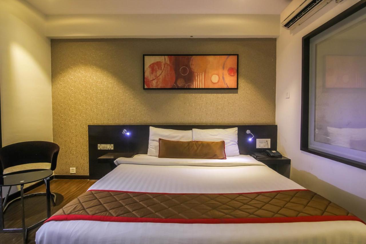 Hotel Lxia Hinjewadi - Indian Nationals Only Pimpri-Chinchwad Luaran gambar