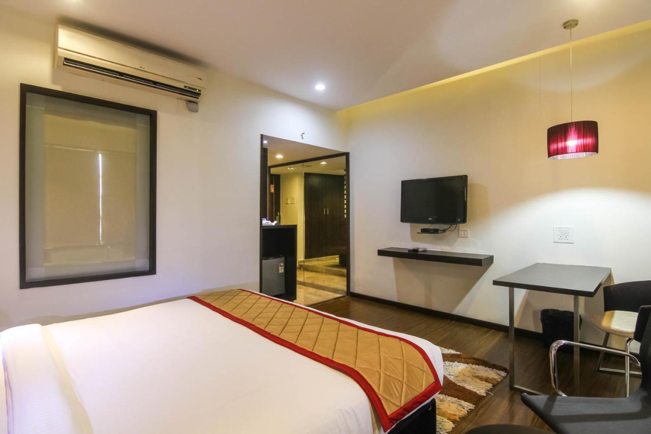 Hotel Lxia Hinjewadi - Indian Nationals Only Pimpri-Chinchwad Luaran gambar